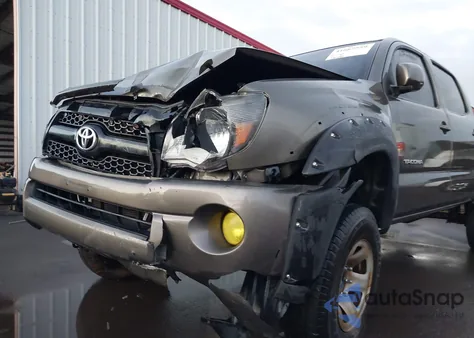 2011 Toyota Tacoma Prerunner V6 из США, поврежденный, VIN 3TMJU4GN8BM110084